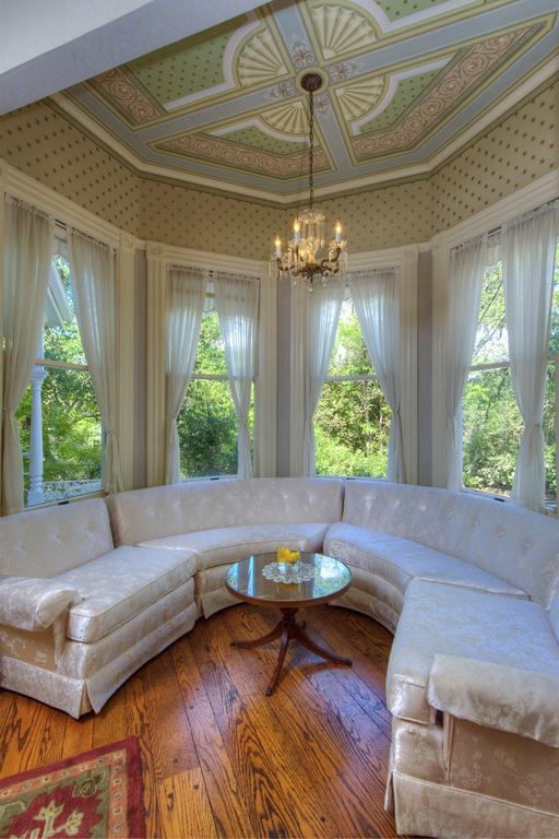 Bed and Breakfast The Pink Mansion Калістога Екстер'єр фото