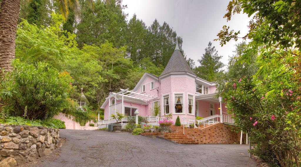 Bed and Breakfast The Pink Mansion Калістога Екстер'єр фото